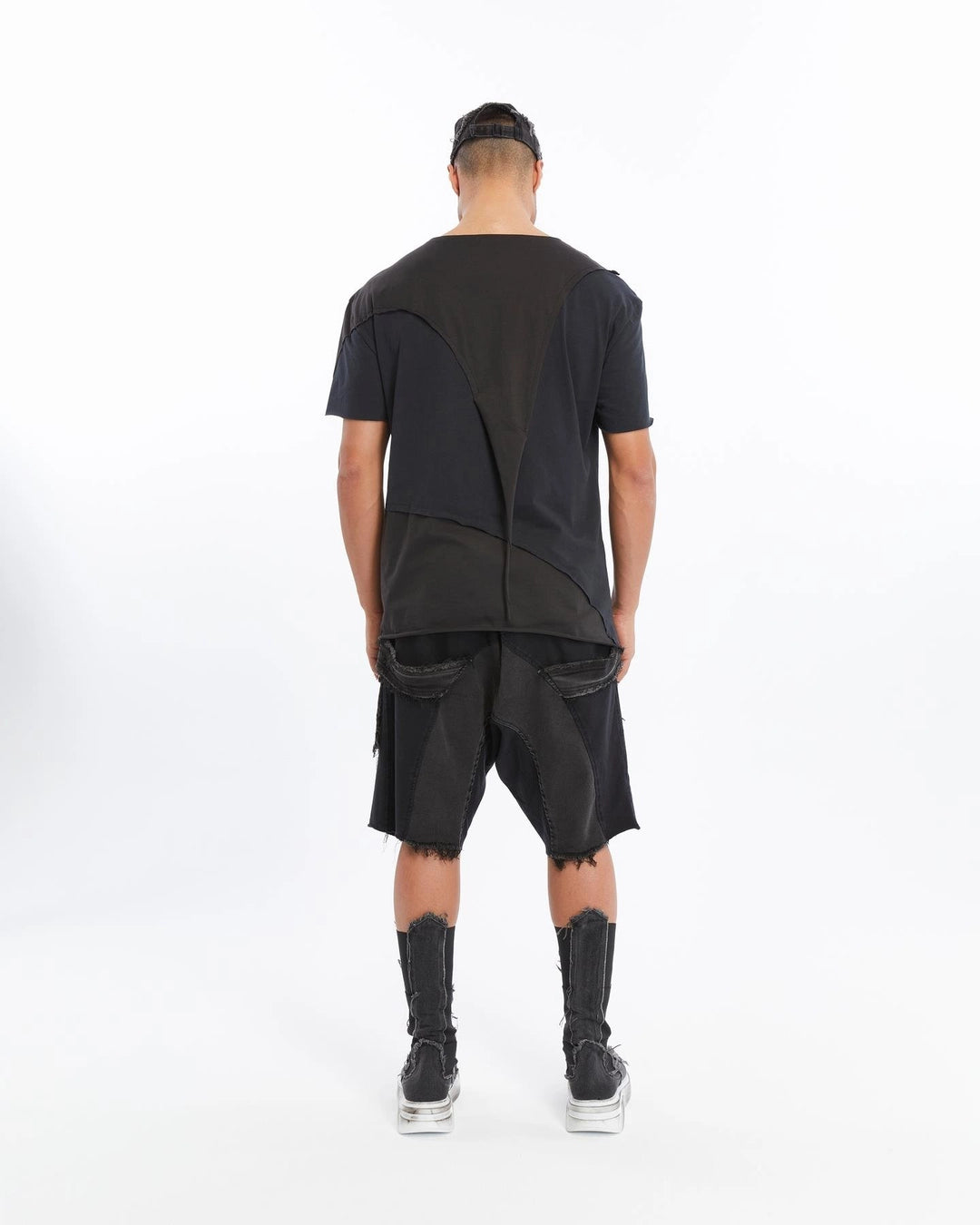 BLACK ACIMETRIAL PATCH T-SHIRT