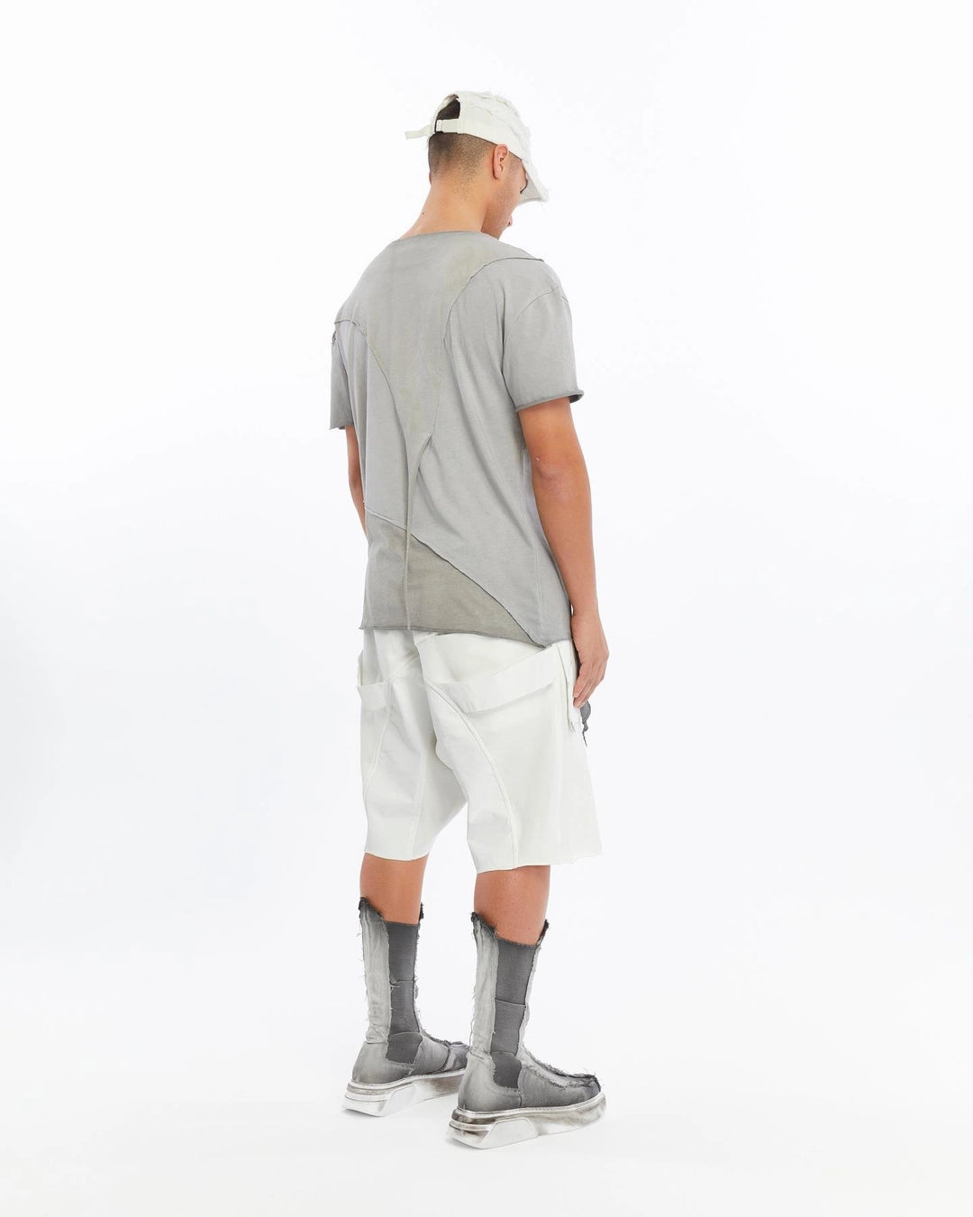 GREY ACIMETRICAL PATCH T-SHIRT