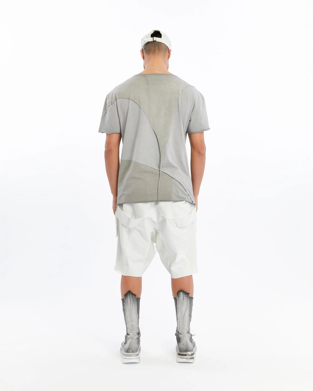 GREY ACIMETRICAL PATCH T-SHIRT