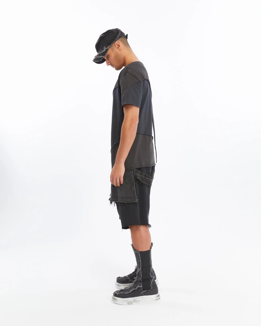 BLACK ACIMETRIAL PATCH T-SHIRT