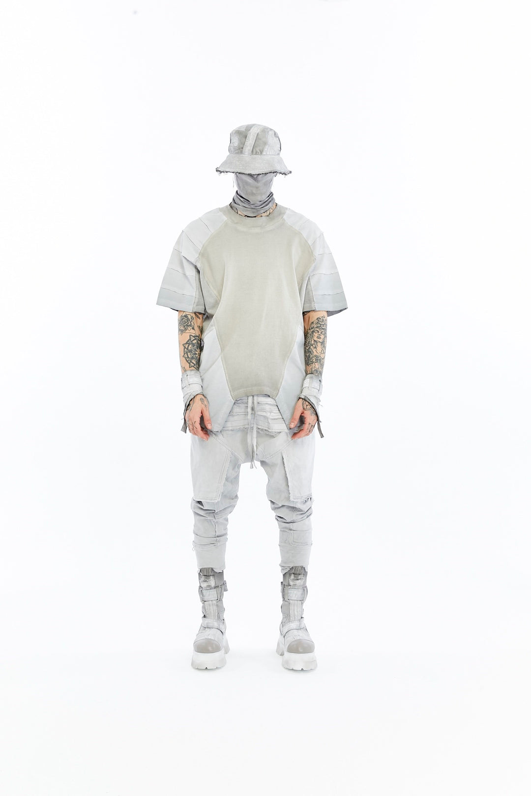 ARMOR T-SHIRT