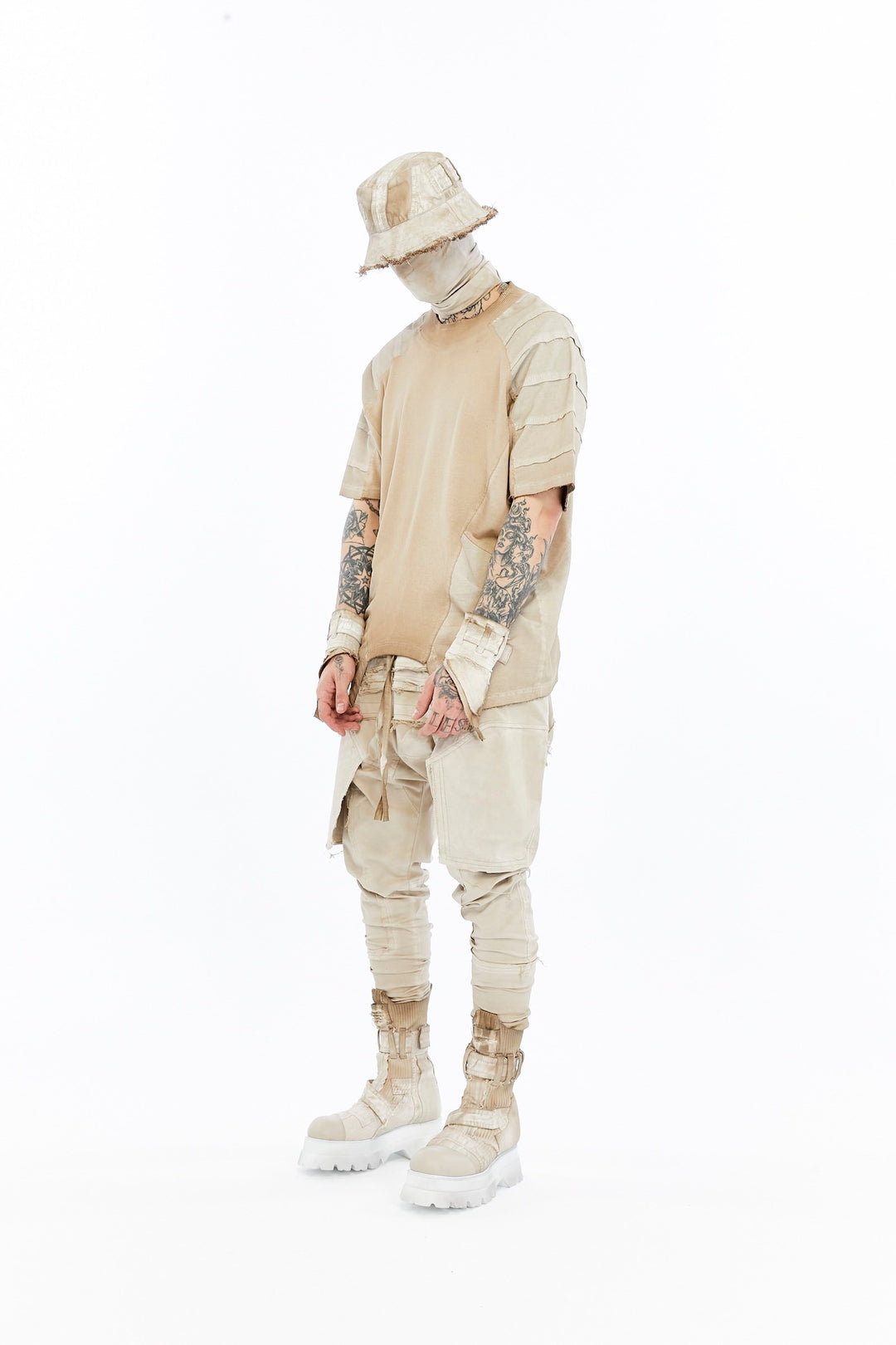 ARMOR T-SHIRT