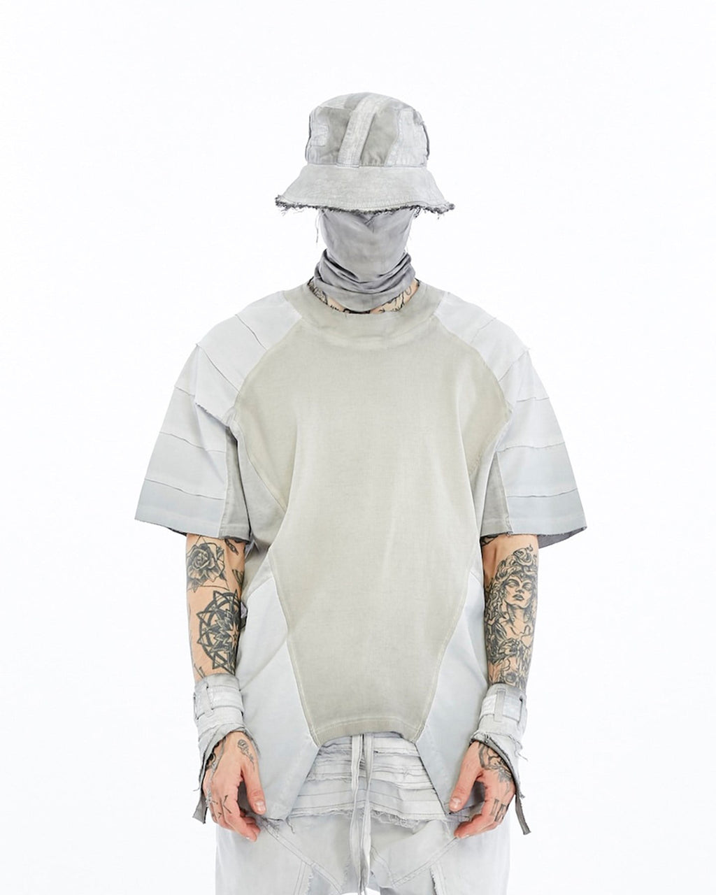 ARMOR T-SHIRT