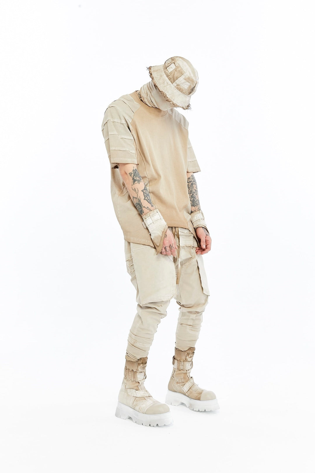 ARMOR T-SHIRT