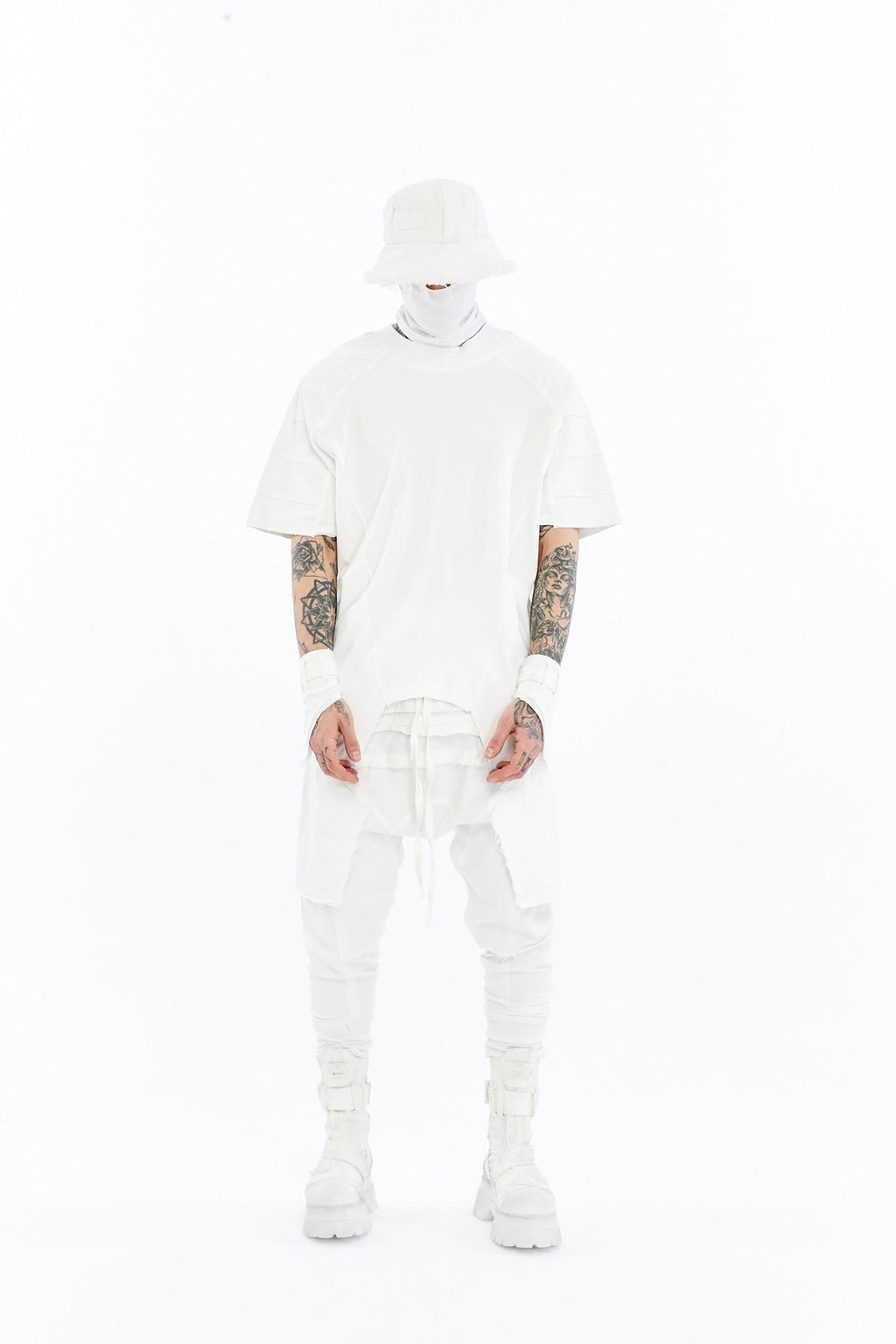 ARMOR T-SHIRT
