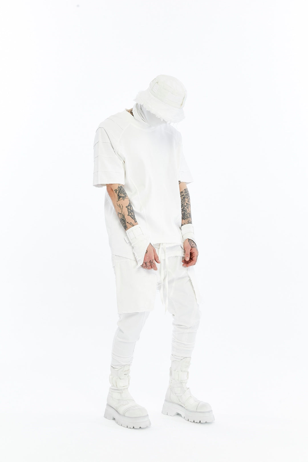 ARMOR T-SHIRT