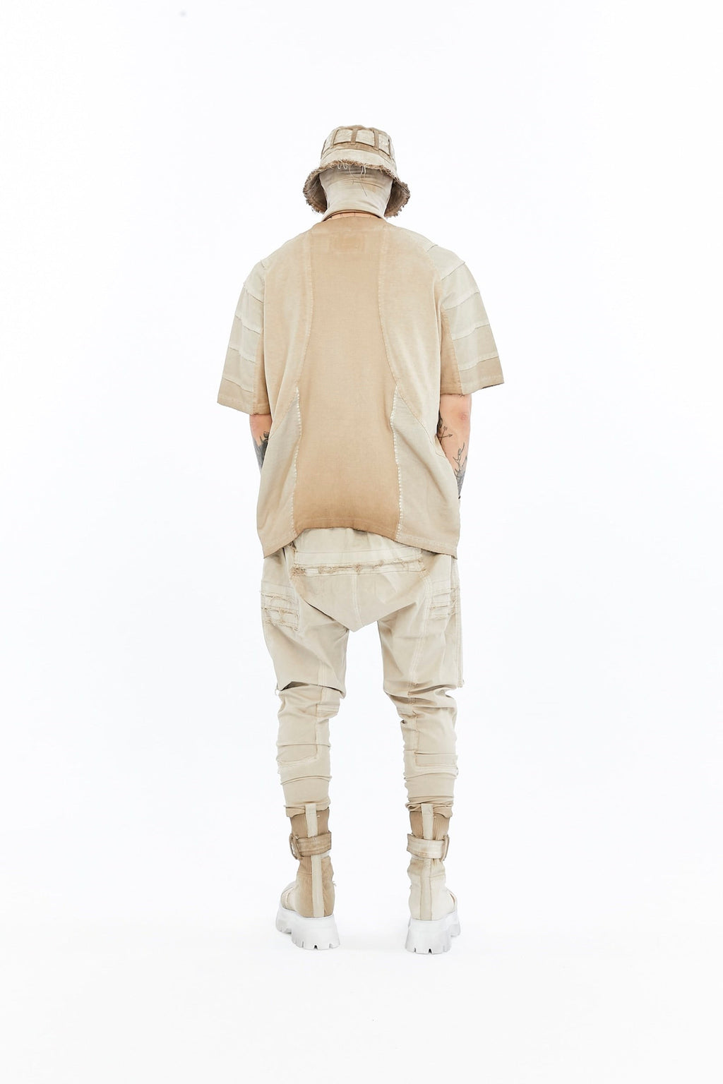 ARMOR T-SHIRT