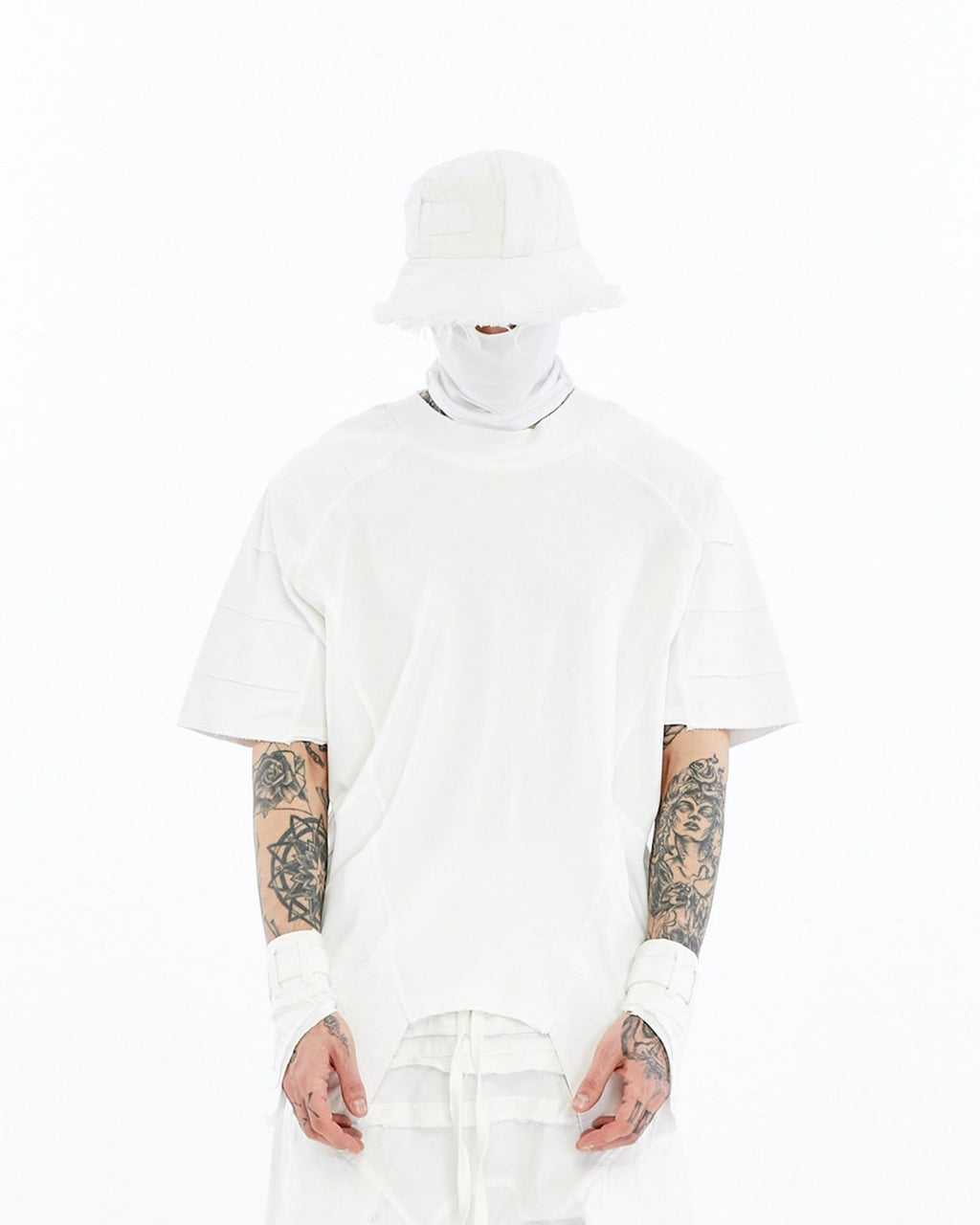 ARMOR T-SHIRT