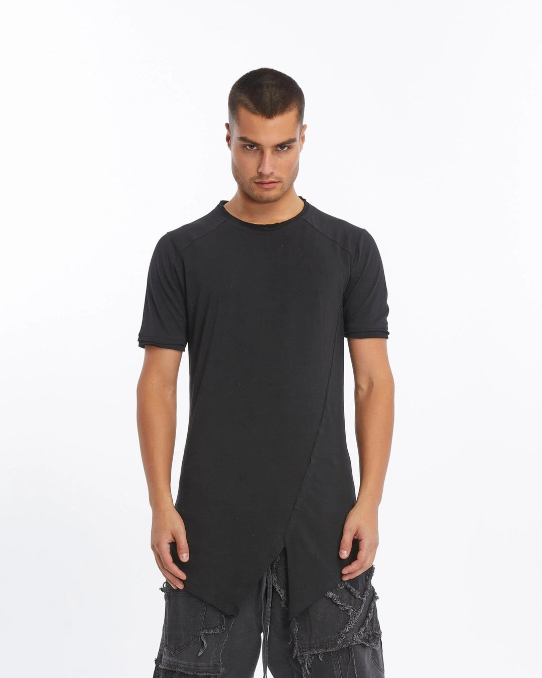 BLACK ASIMETRIC CUT T-SHIRT