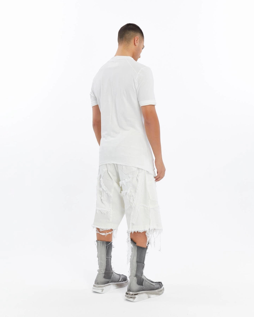 WHITE ASIMETRIC CUT T-SHIRT