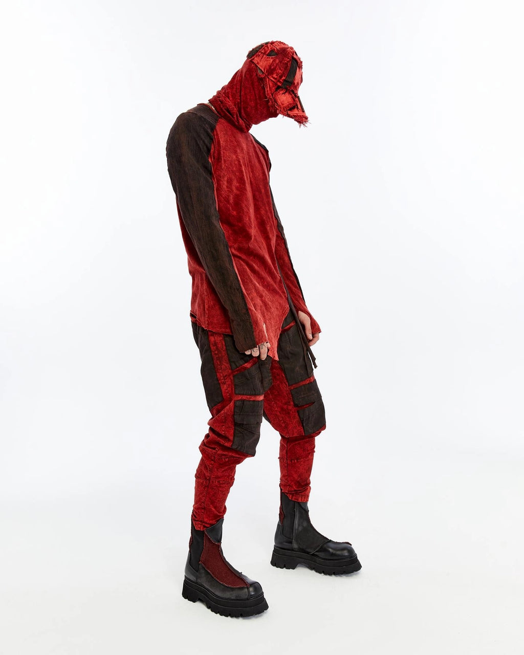 ASYMMETRIC LONG SLEEVE T-SHIRT