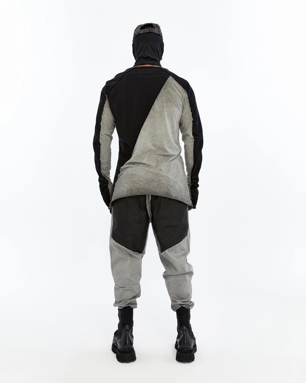 ASYMMETRIC LONG SLEEVE T-SHIRT