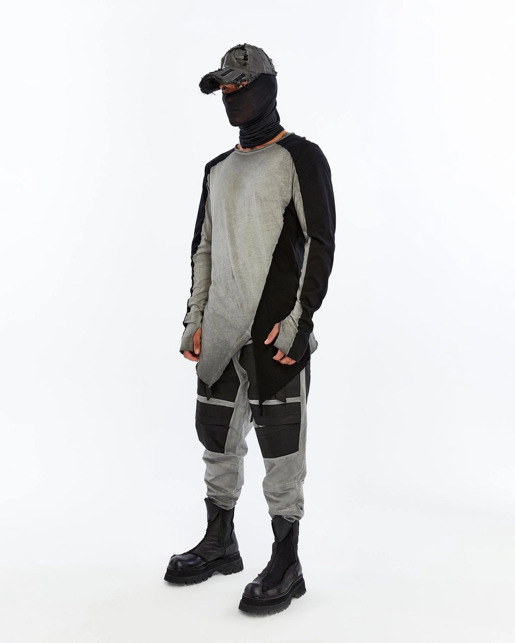 ASYMMETRIC LONG SLEEVE T-SHIRT