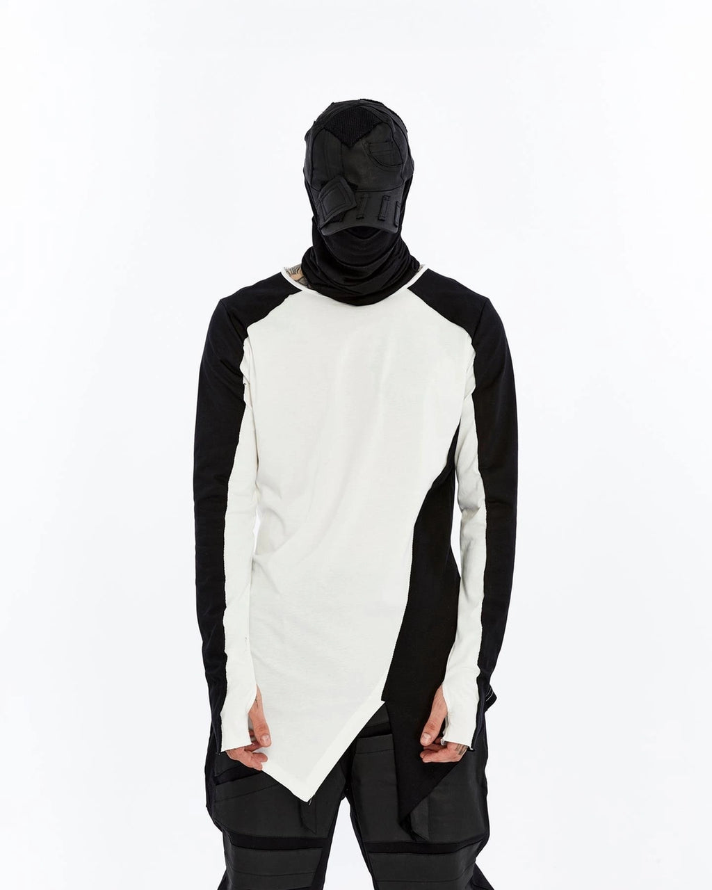 ASYMMETRIC LONG SLEEVE T-SHIRT