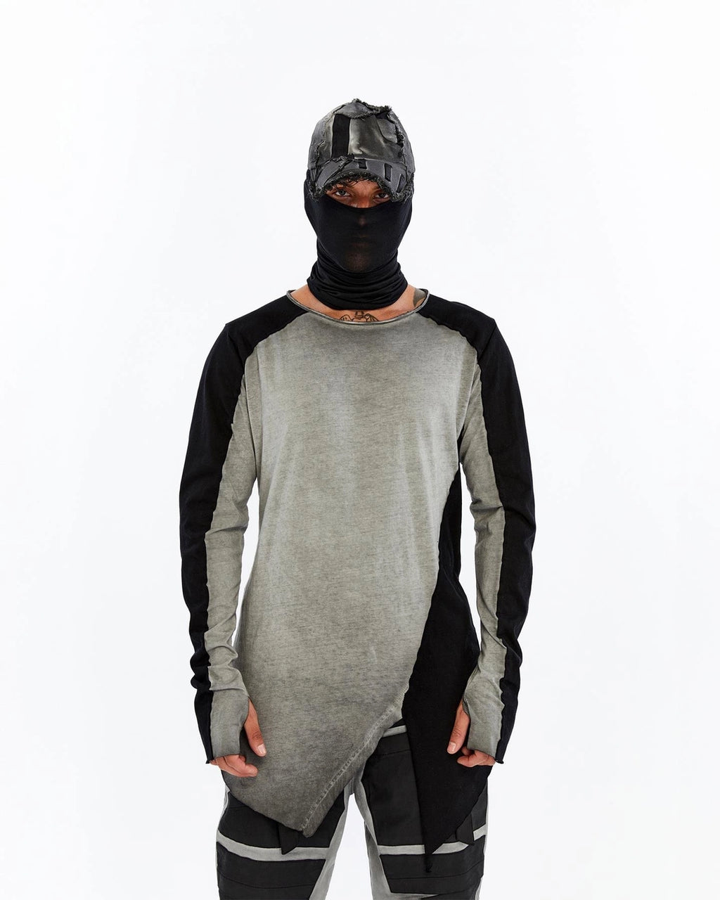 ASYMMETRIC LONG SLEEVE T-SHIRT