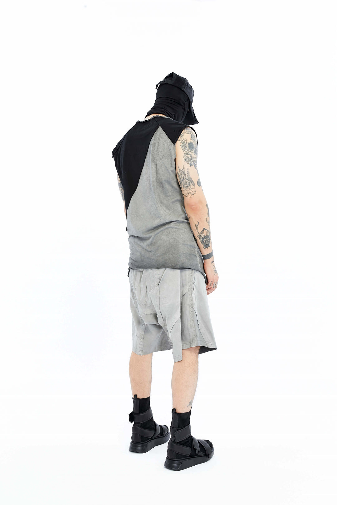 ASYMMETRIC T-SHIRT