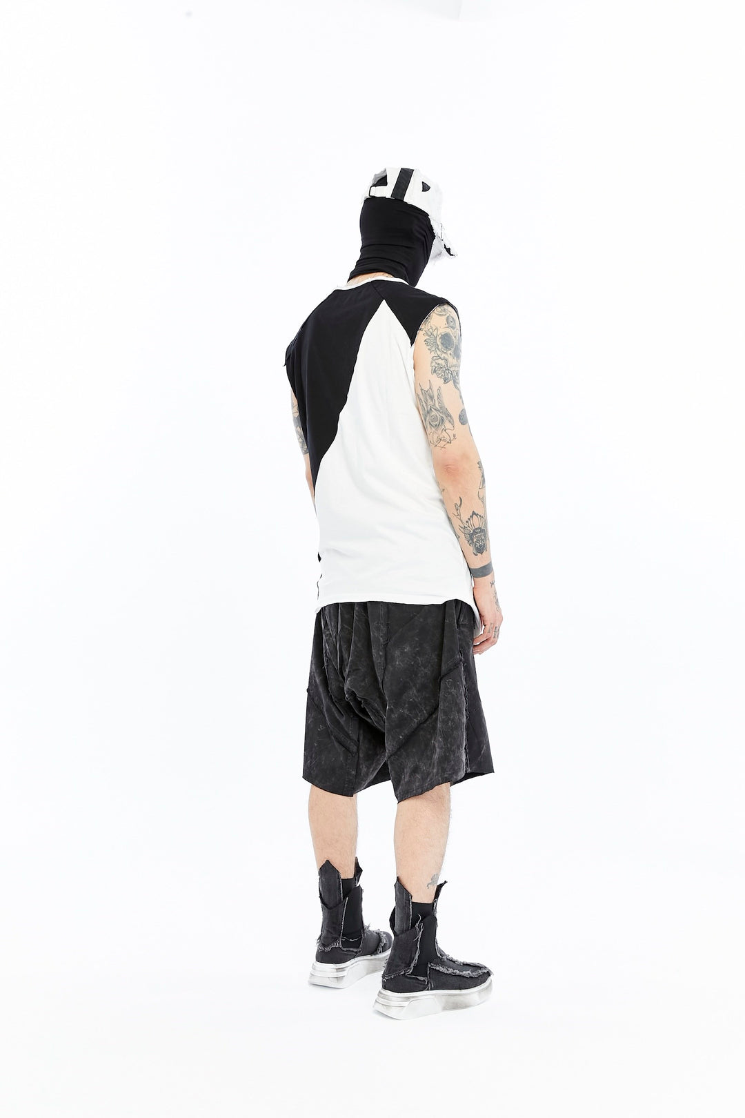 ASYMMETRIC T-SHIRT