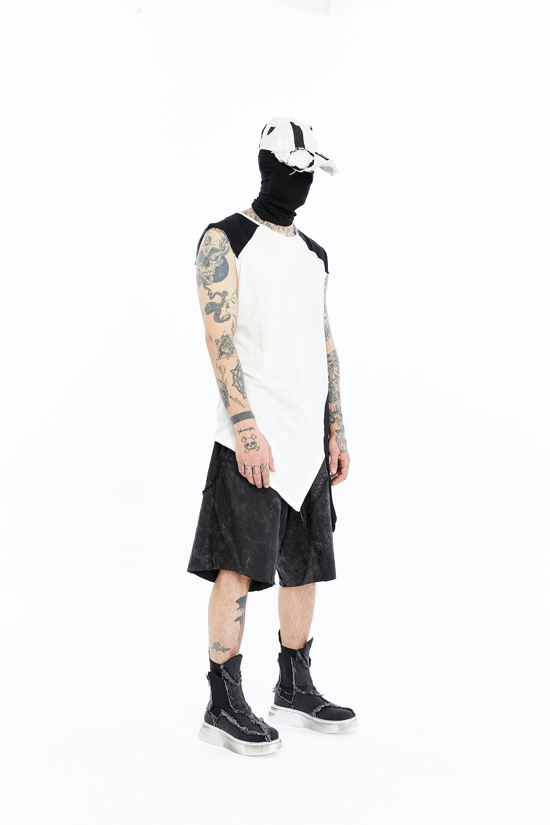 ASYMMETRIC T-SHIRT