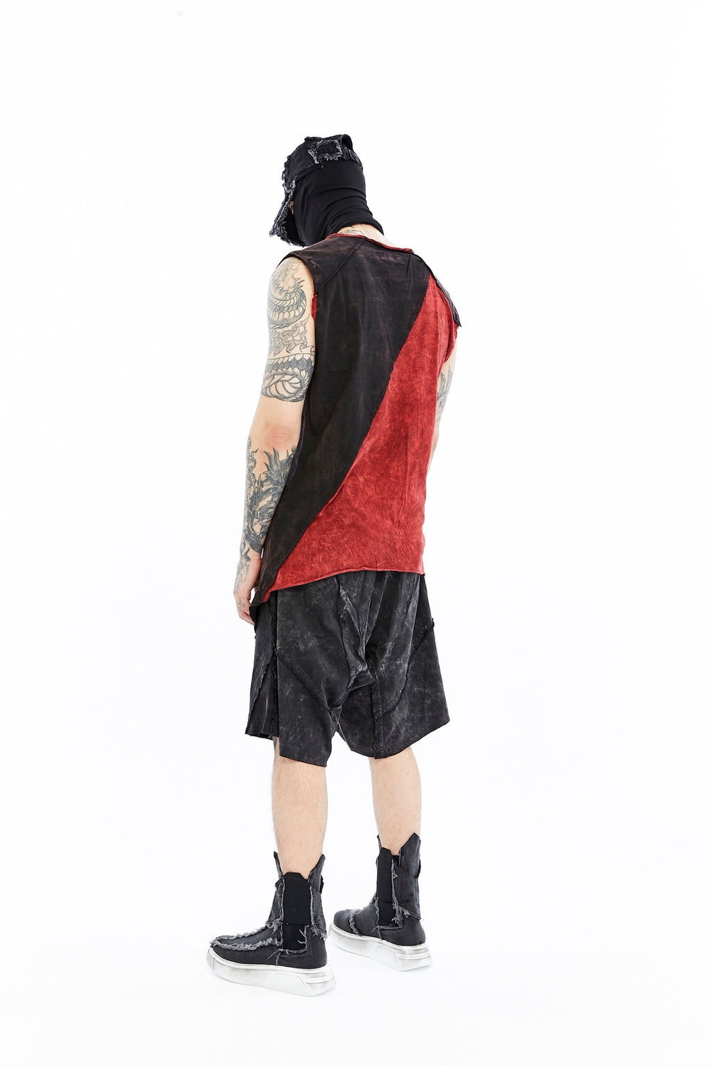 ASYMMETRIC T-SHIRT