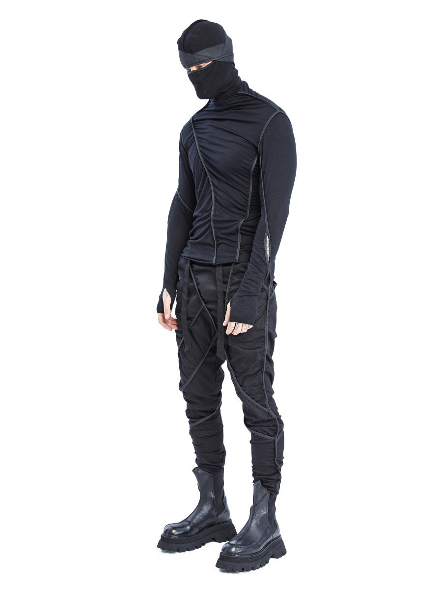 BROKEN LINE TURTLENECK TOP