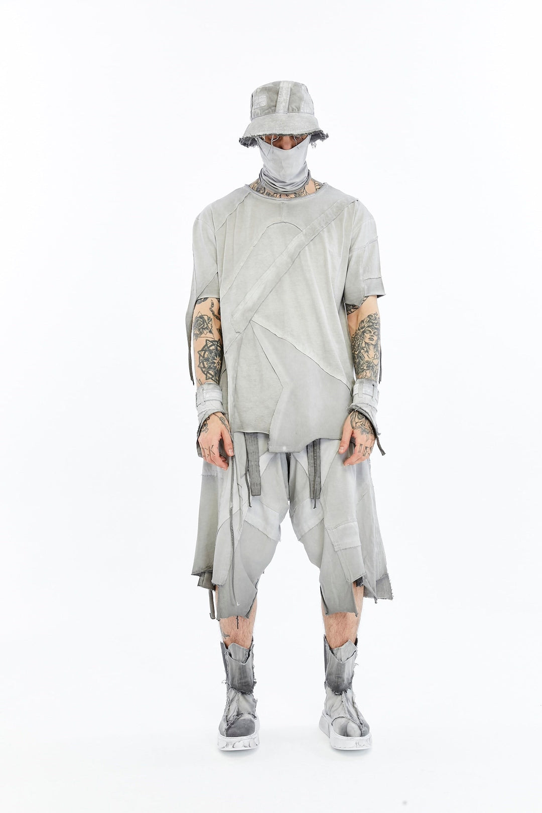 CROSSCUT T-SHIRT
