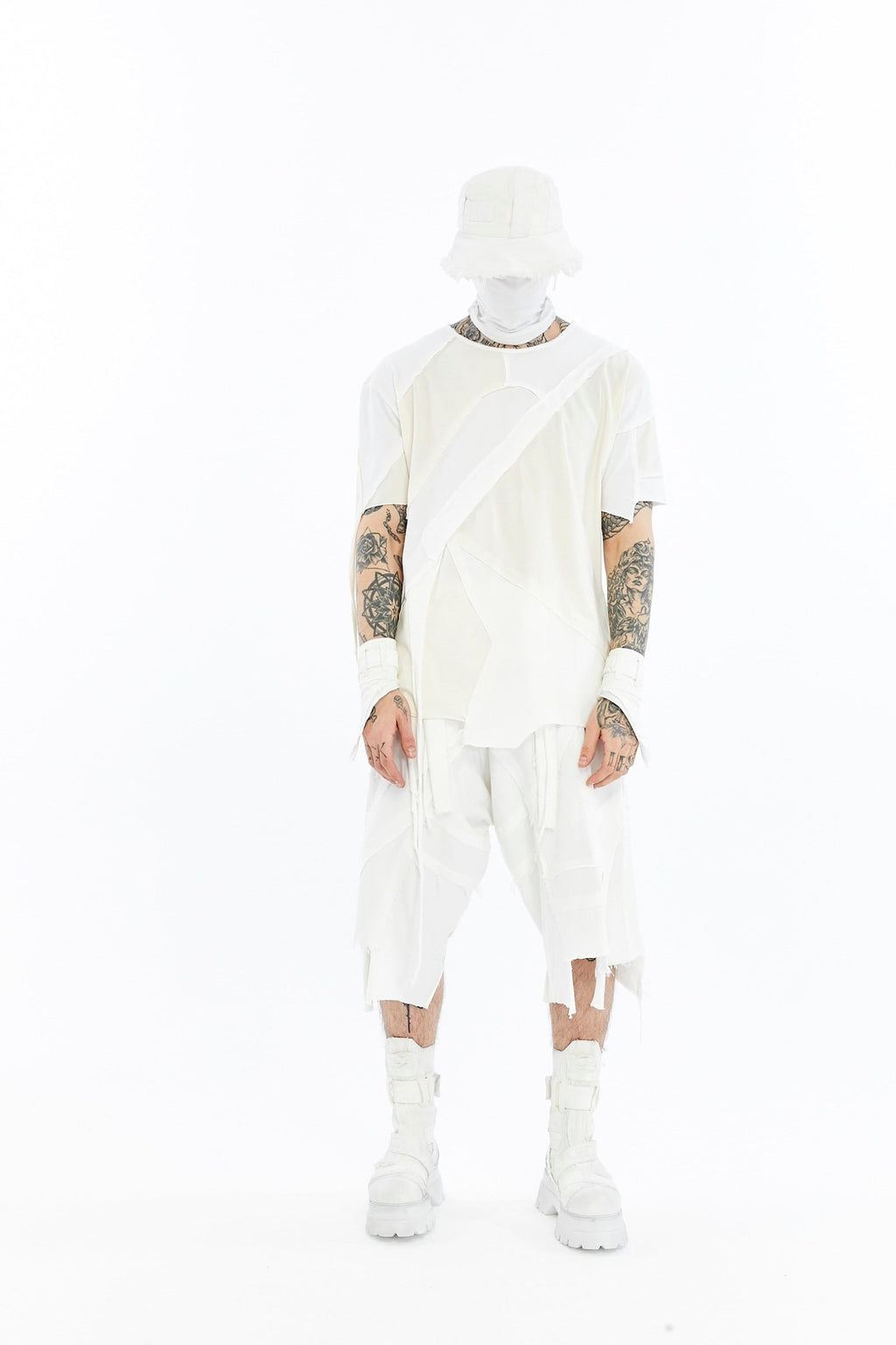 CROSSCUT T-SHIRT