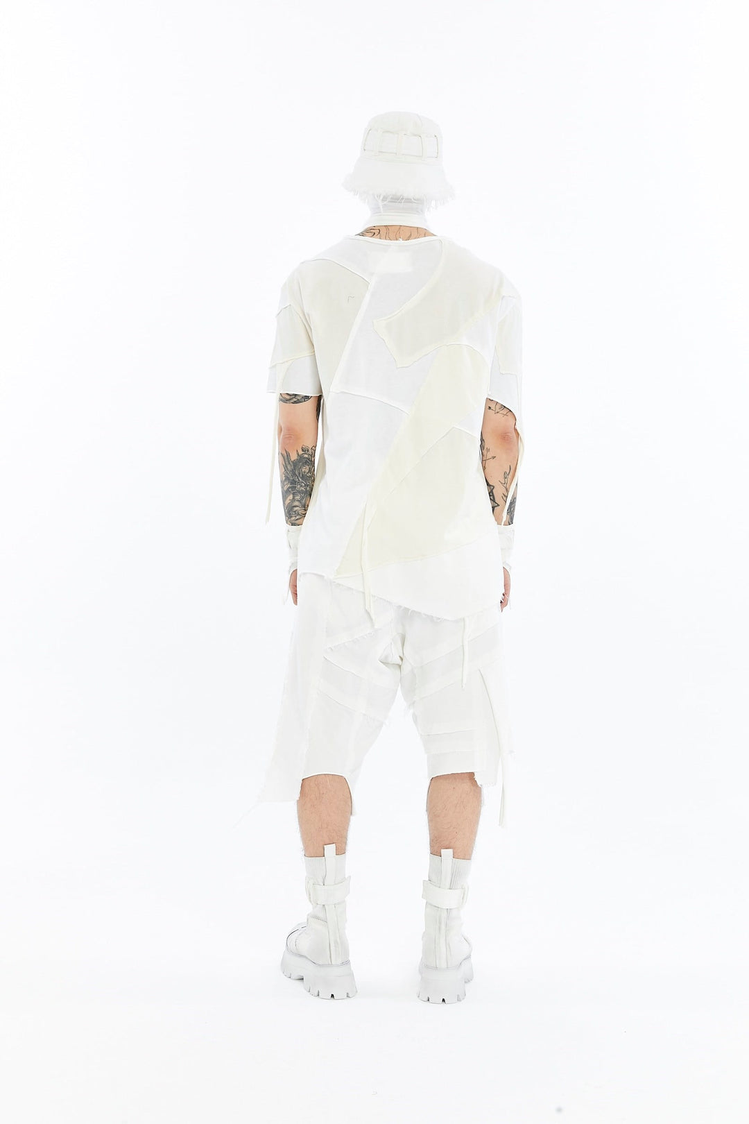 CROSSCUT T-SHIRT