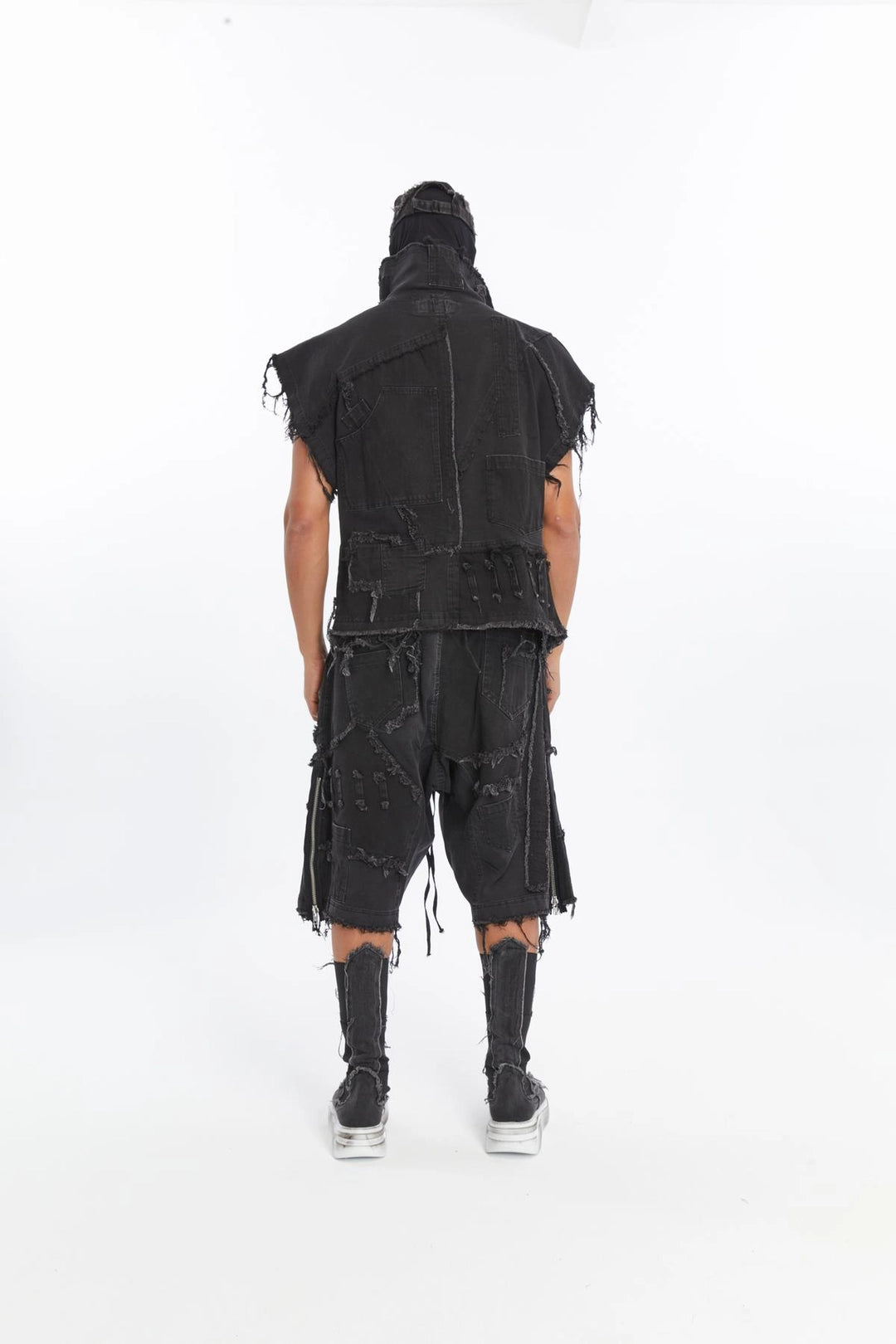 ACID BLACK DIRTY PIECED VEST