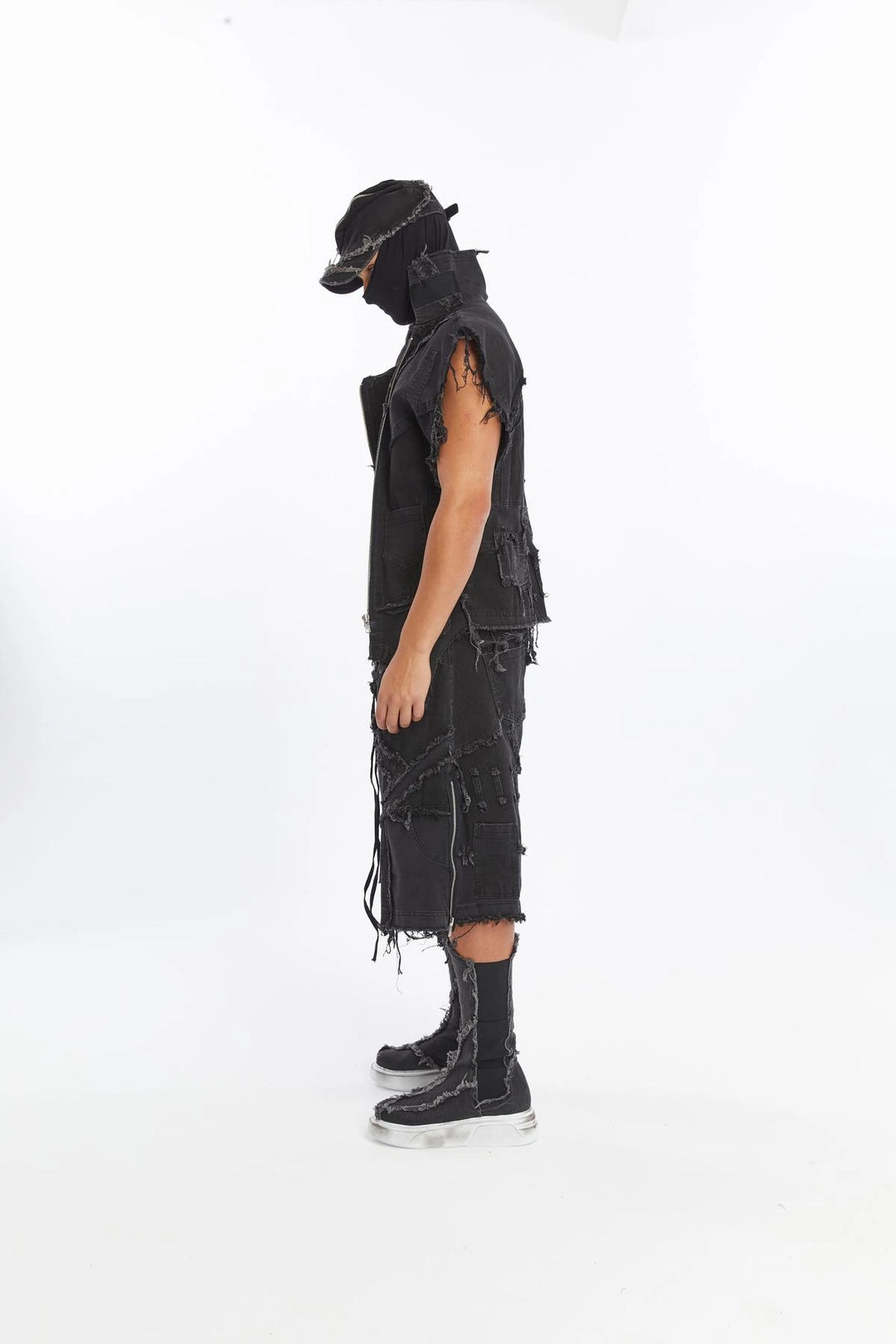 ACID BLACK DIRTY PIECED VEST