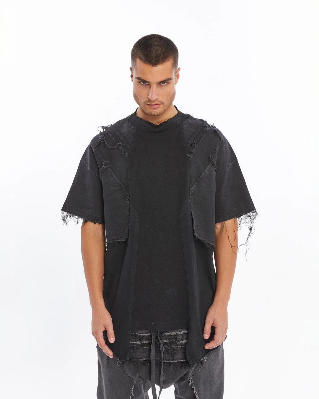 BLACK DIRTY RIBBED T-SHIRT