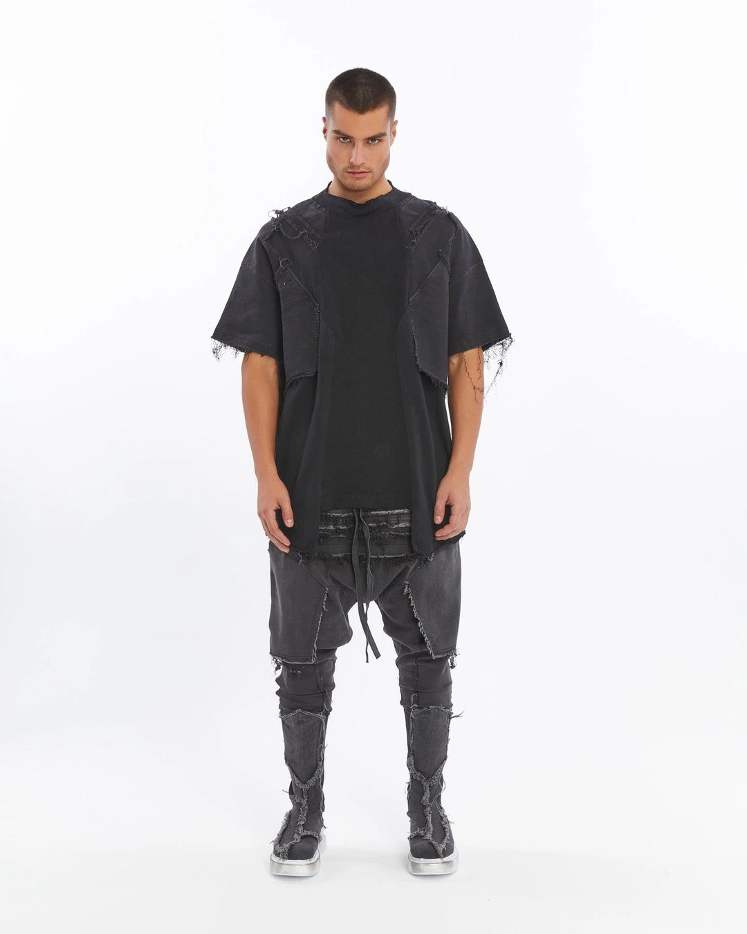BLACK DIRTY RIBBED T-SHIRT