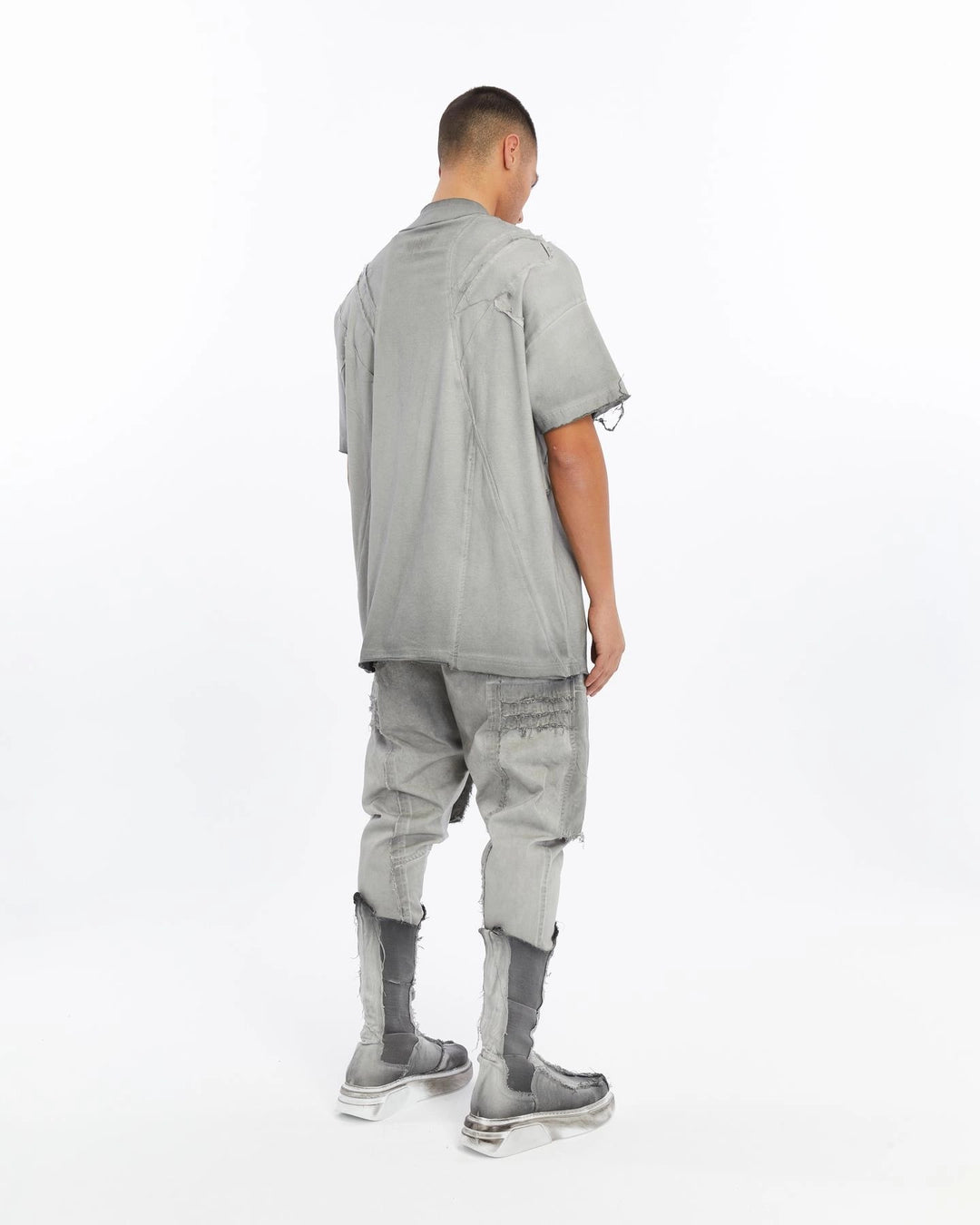 GREY DIRTY RIBBED T-SHIRT