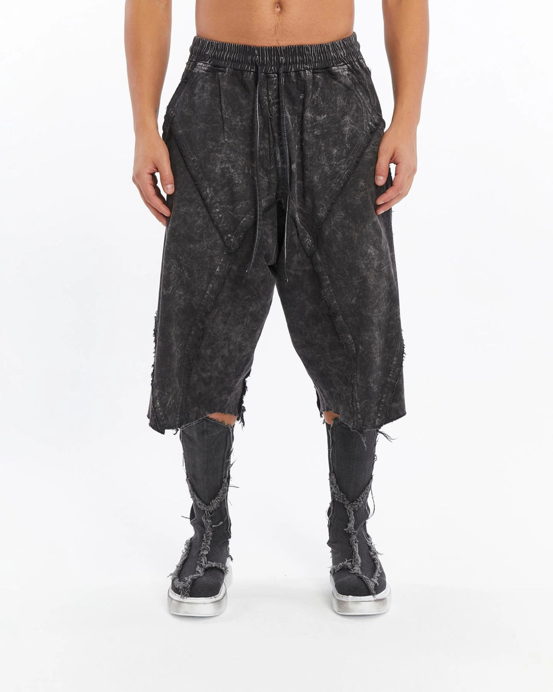 ACID BLACK DIRTY SEWING CAPRI