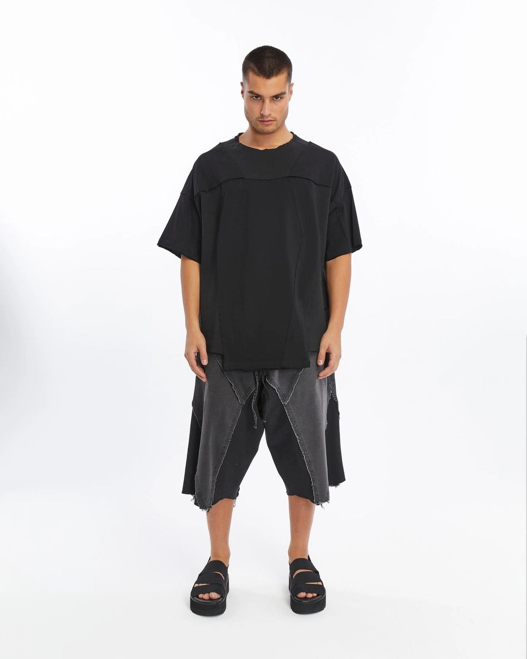 BLACK GEOMETRIC SHAPED T-SHIRT