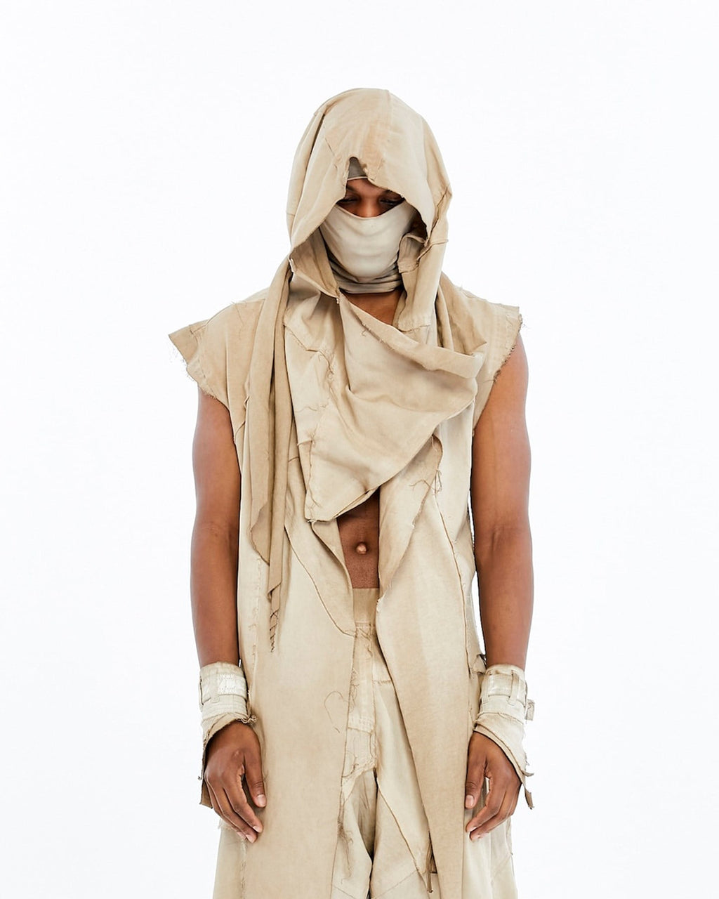 DIVIDE VEST