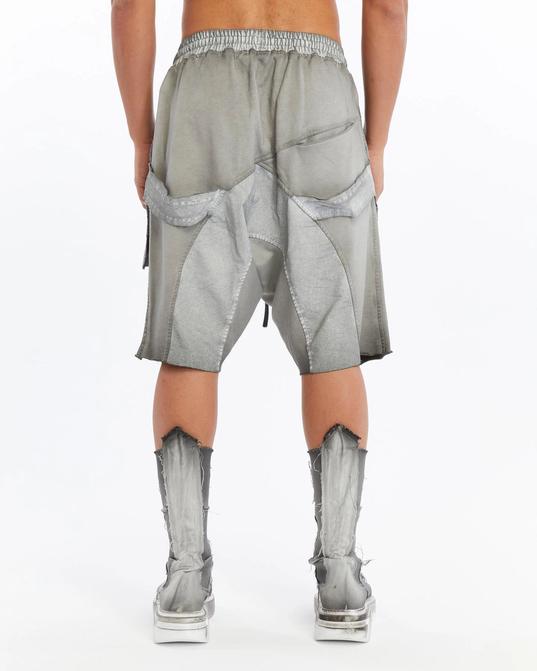 GREY DOUBLE FLAP CAPRI