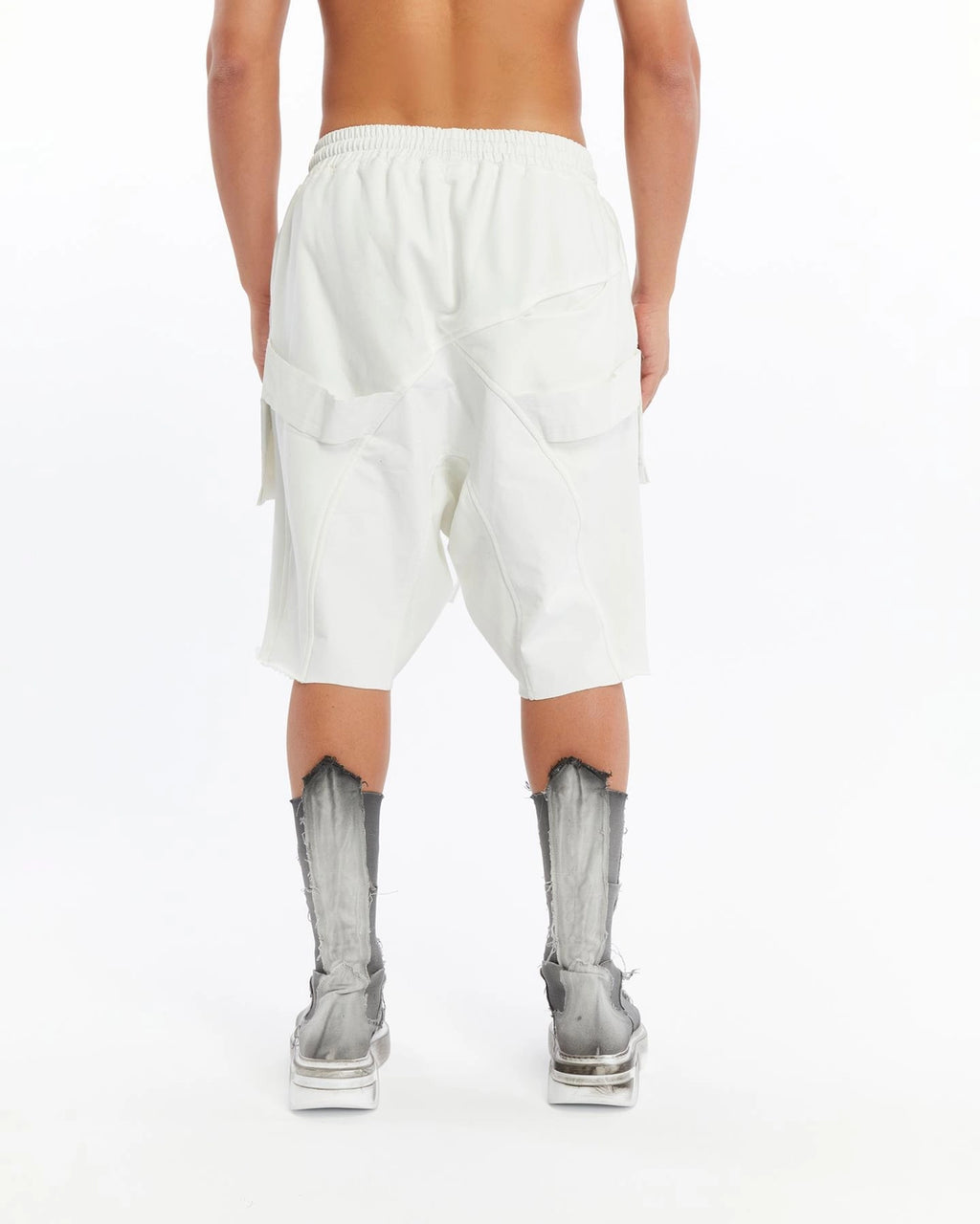 WHITE DOUBLE FLAP CAPRI