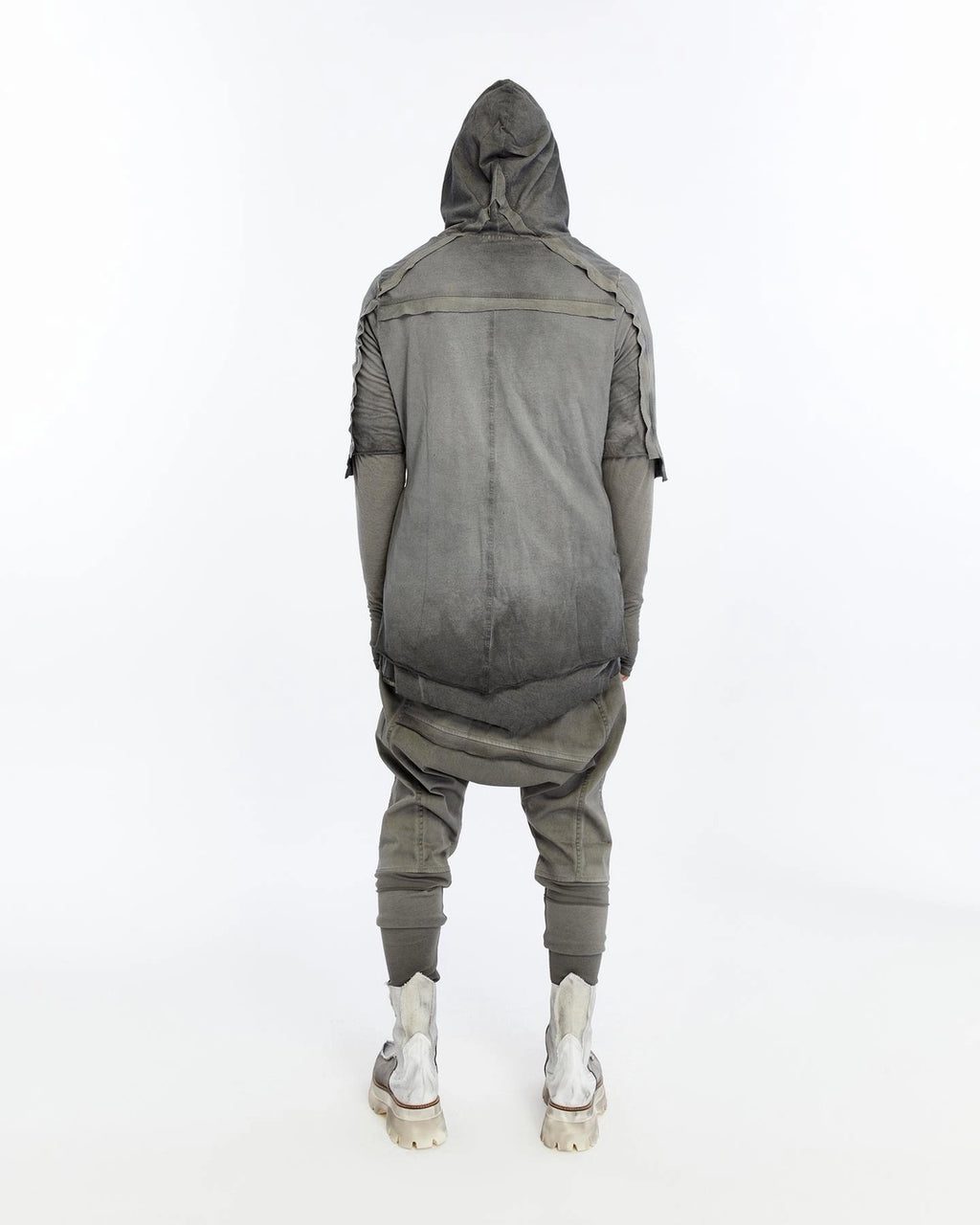 DOUBLE LAYER HOODED