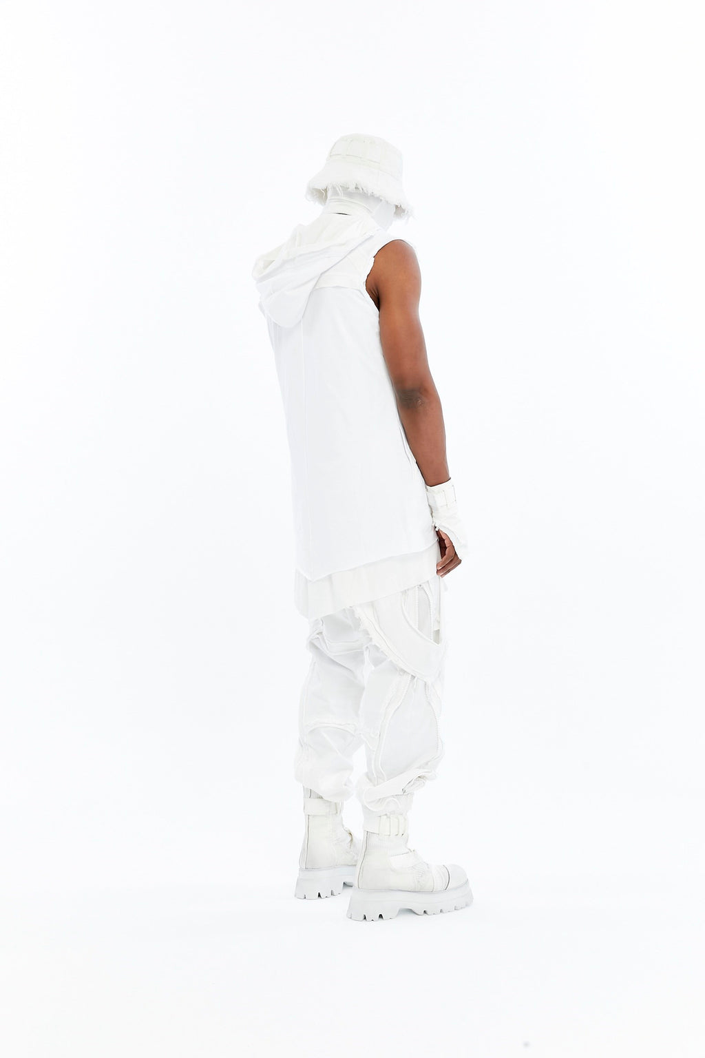 DOUBLE LAYER VEST