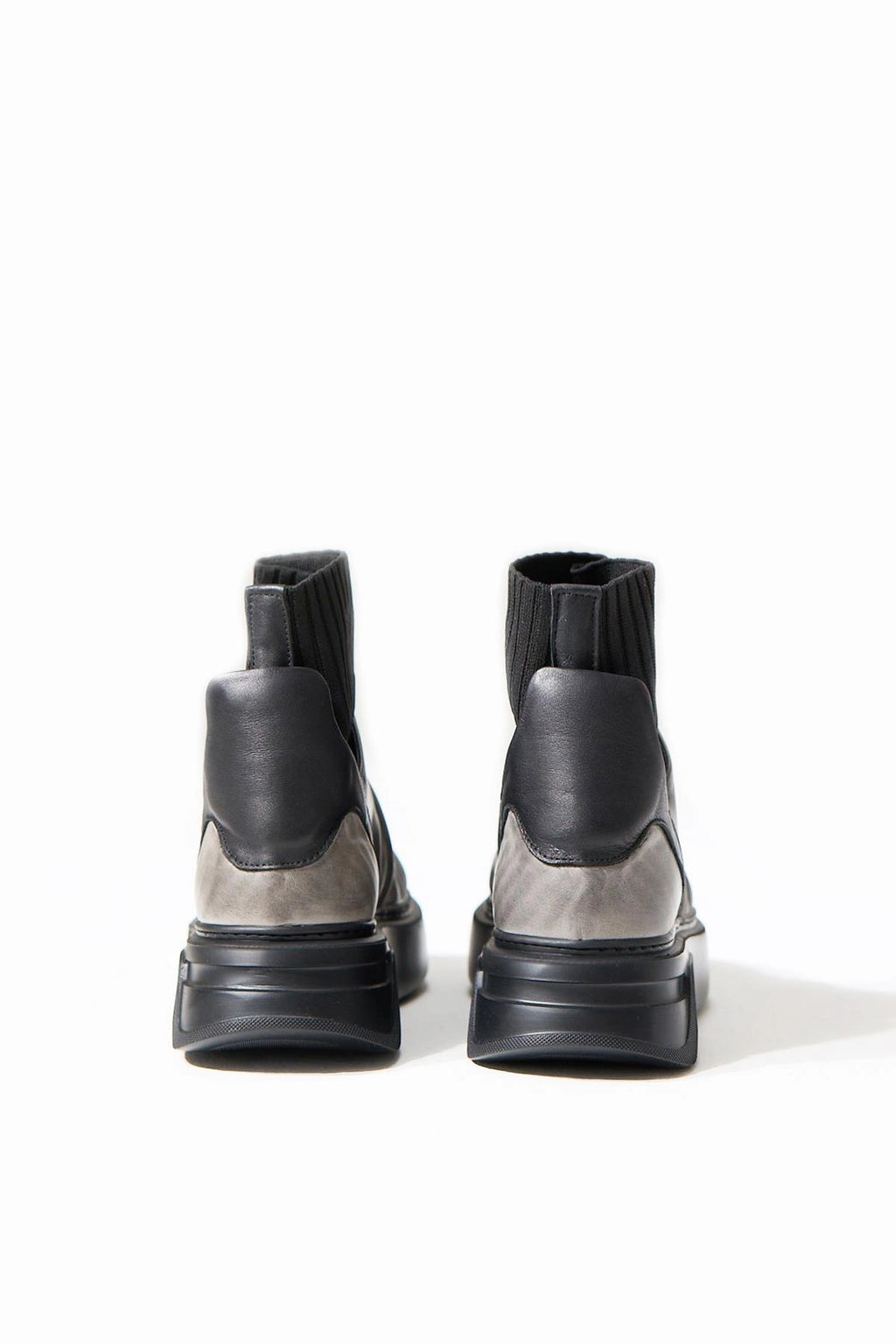 LEATHER LAYERED SHOES