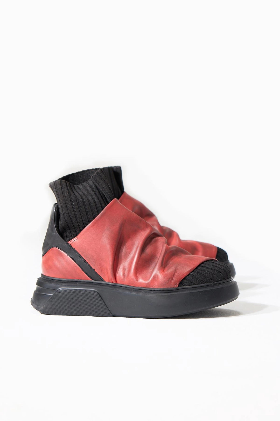 LEATHER LAYERED SHOES