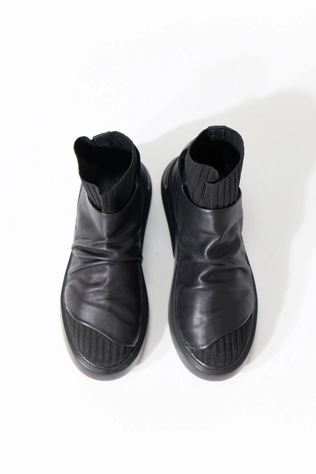 LEATHER LAYERED SHOES