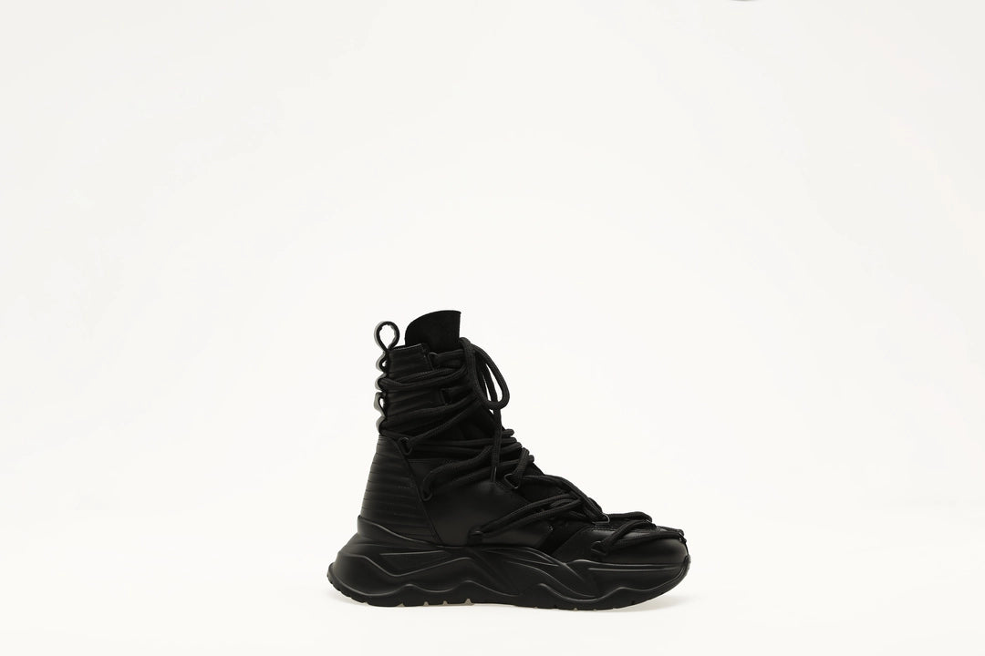 BLACK LONG STRING SHOES