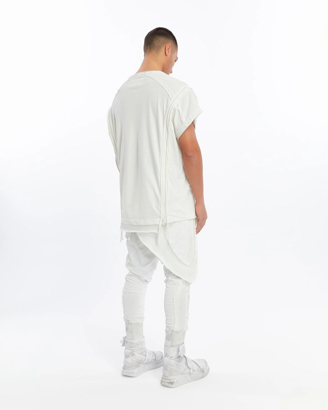 WHITE LONG ZIPPER T-SHIRT