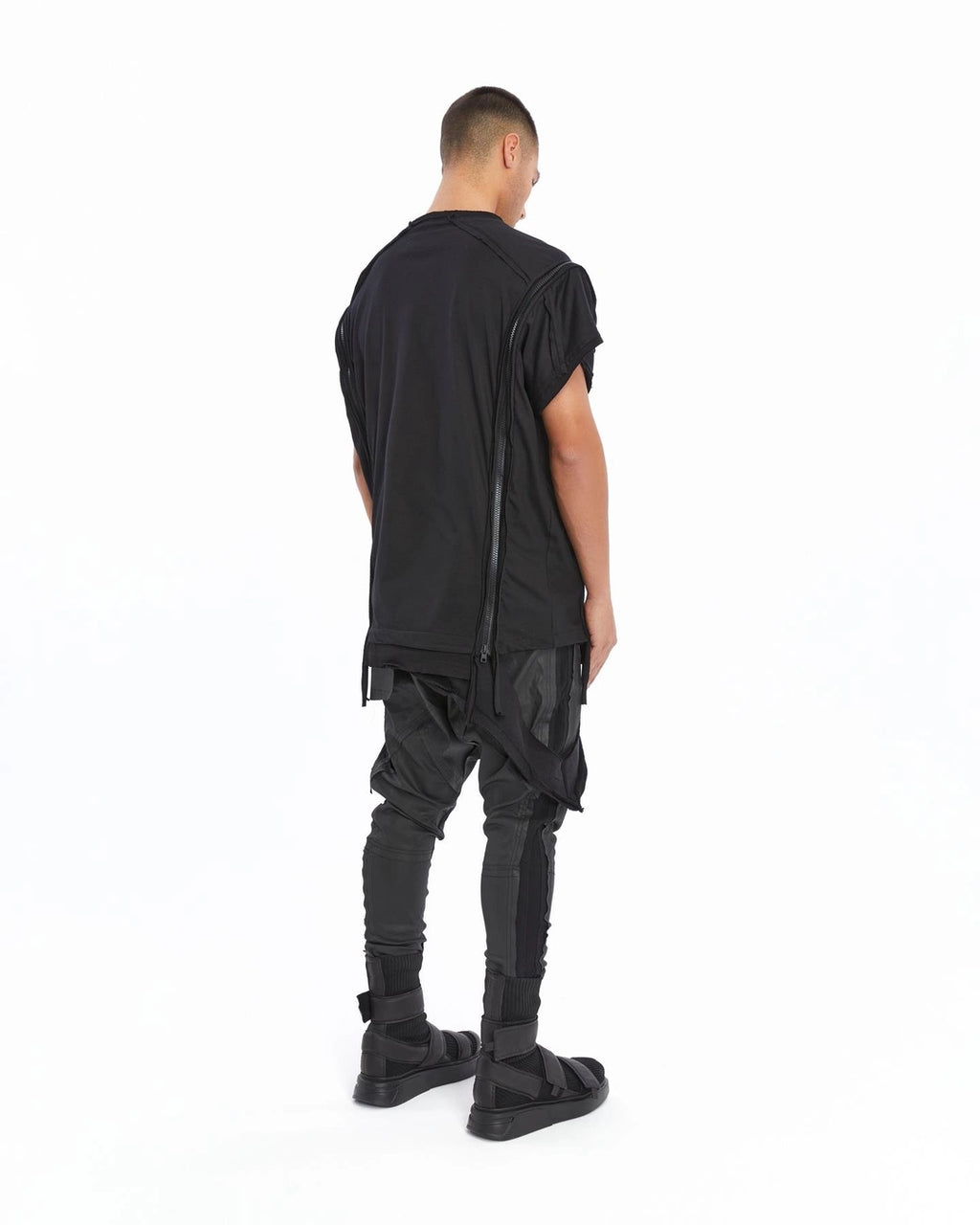 BLACK LONG ZIPPER T-SHIRT