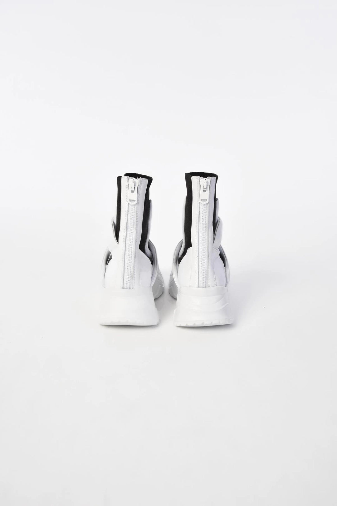 WHITE/BLACK MULTI-PIECE SHOES