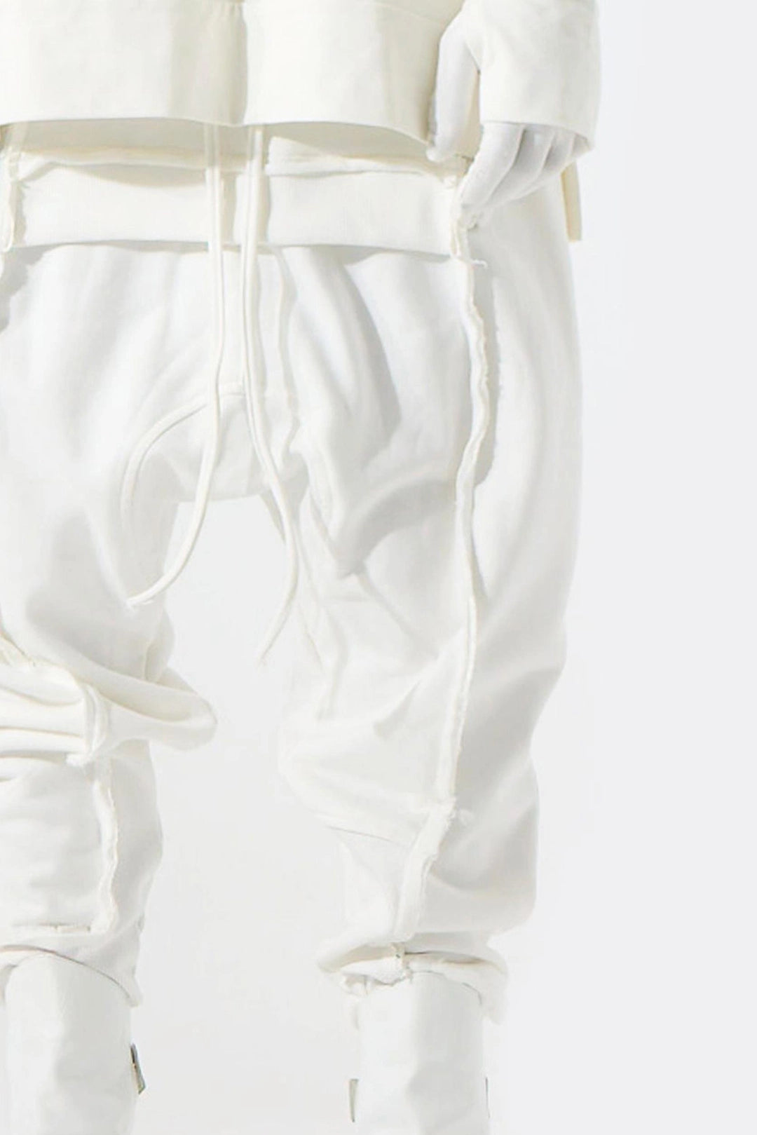 WHITE PIECED PANT
