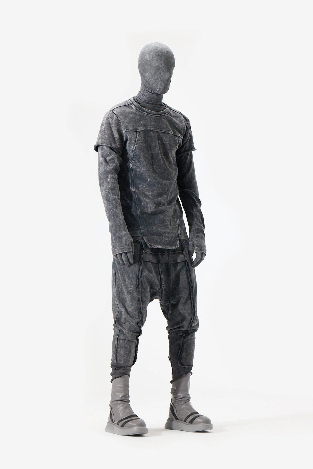 ACID BLACK PIECED SWEATSHIRT