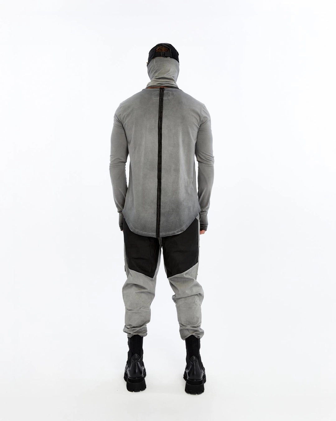 PRINTED LONG SLEEVE T-SHIRT