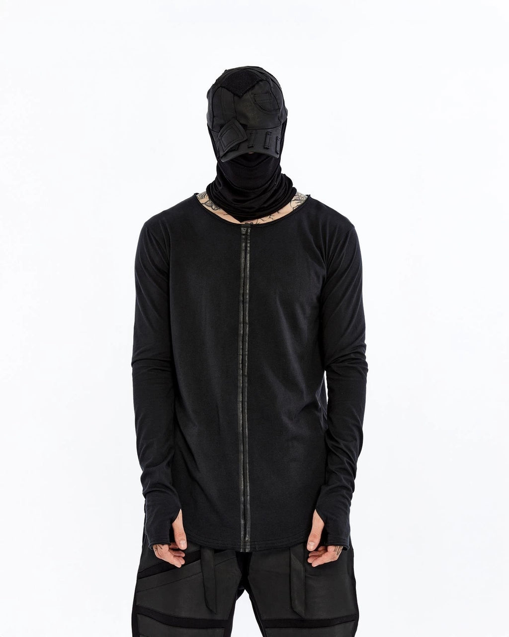 PRINTED LONG SLEEVE T-SHIRT